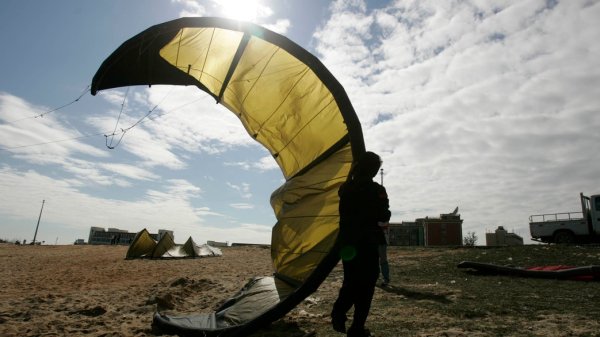开户配资炒股 影响范围广、持续时间长……此次大风为啥会这样？专家分析